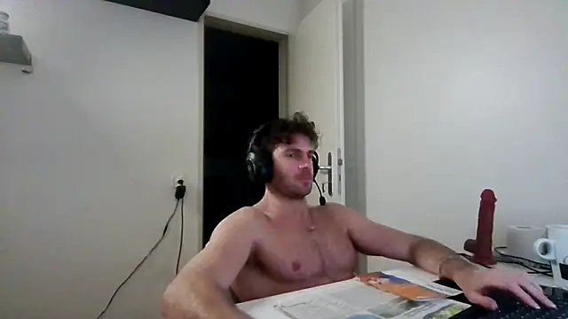 alpha-hunk's cam snapshot