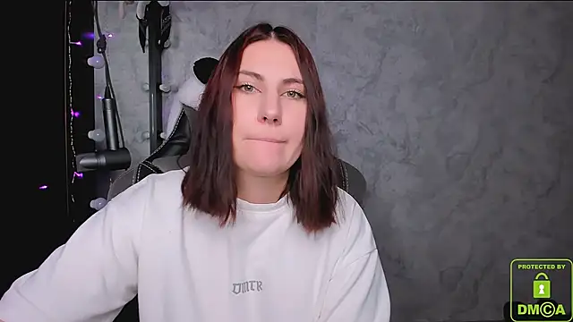 dj_eban_'s cam snapshot