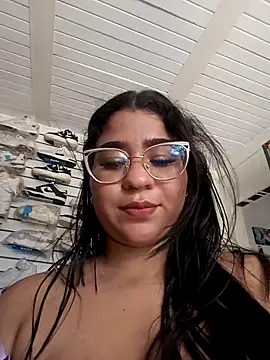 Yelly's cam snapshot