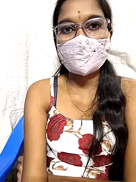 Nithya_Nith's cam snapshot