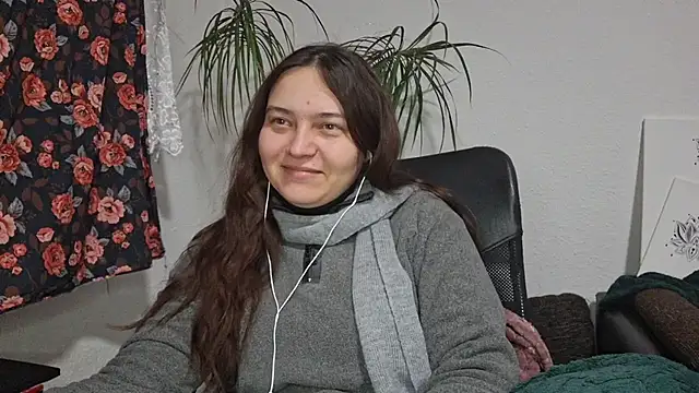 Cyndee_Winter's cam snapshot