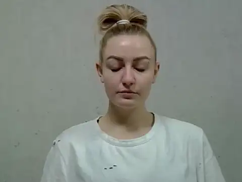 KelGrov2's cam snapshot