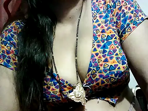 RukminiNew's cam snapshot