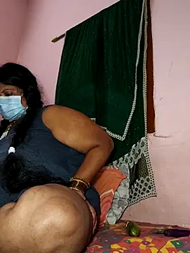 Pujapujat's cam snapshot