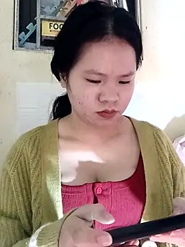 emlysss live sex cam