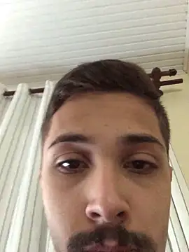 henriquexz244 live sex cam