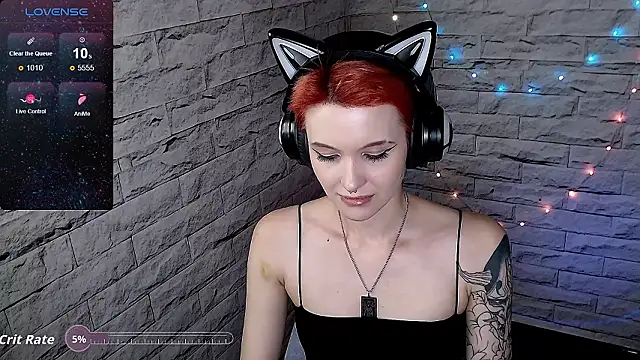 Lauren_Raquel_'s cam snapshot