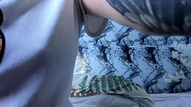 guadalupe21_'s cam snapshot