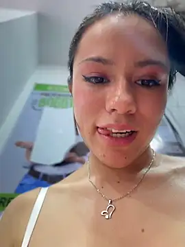 CHARLOTTE__05's cam snapshot