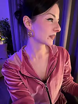 bigJuicyPussy's cam snapshot