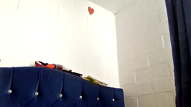 princessbella93's cam snapshot