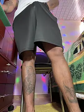 Saipuer31 live sex cam