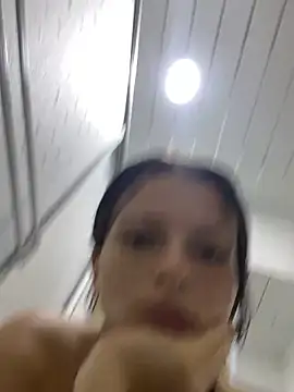 val_zx's cam snapshot