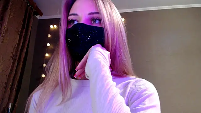 Iris_lave's cam snapshot