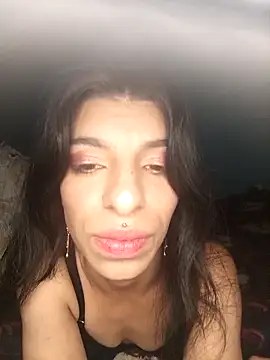 Ariell_Kieran's cam snapshot