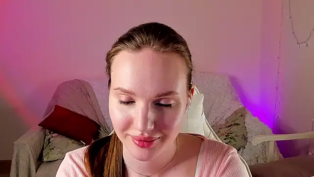 MishkaMe live sex cam