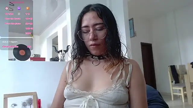 Maam_Ine's cam snapshot