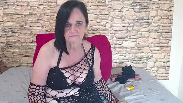 LuciousGrace's cam snapshot