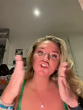 Golidelovee live sex cam