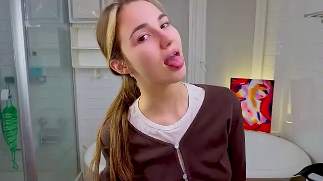 LeenaPuita's cam snapshot