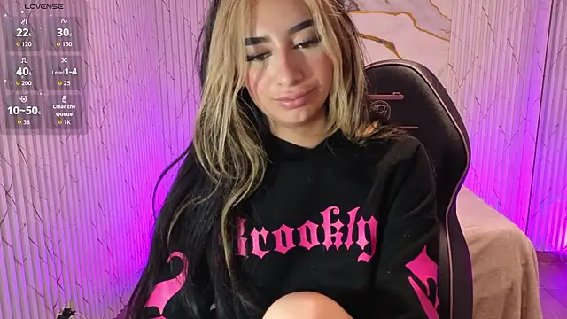 Malory_tay1's cam snapshot