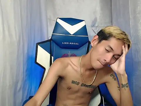 riks_tyler's cam snapshot