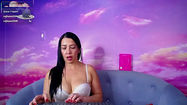 cortney_tayler's cam snapshot