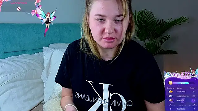 VladaHotxx live sex cam