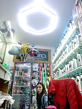 LunaZambrano live sex cam