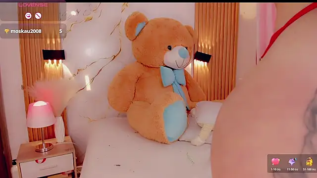 BrendaSquirtx's cam snapshot