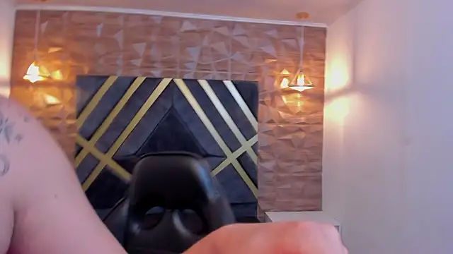 Emmaa_white_'s cam snapshot