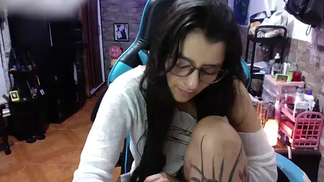 AngelaQueen_'s cam snapshot