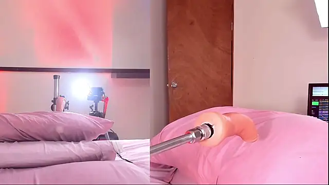 Just_minnie's cam snapshot