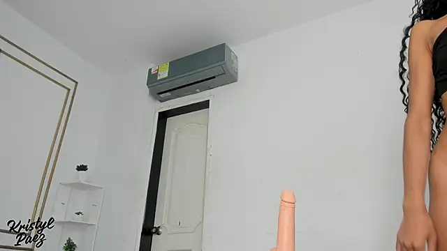 kristyl_paez's cam snapshot