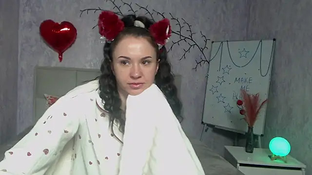 KaraCriegs's cam snapshot