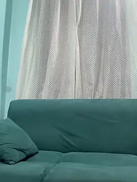 heenashai's cam snapshot