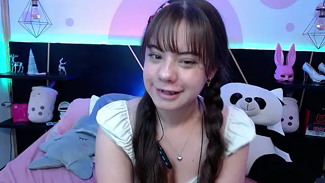 DanniAbbey live sex cam