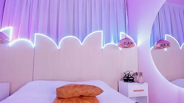 Charlote_masson's cam snapshot