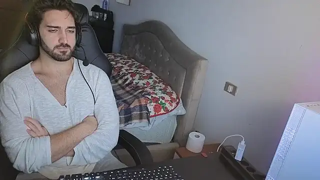 Al3xox02 live sex cam