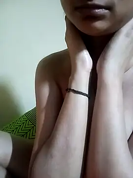 Piya_Ji's cam snapshot