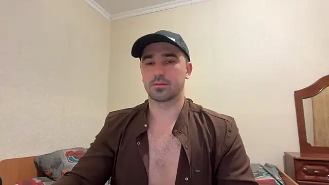 Hard_to_Obey's cam snapshot