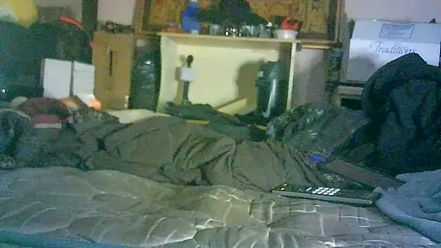 ON3YOULLN3VER_FIR3's cam snapshot