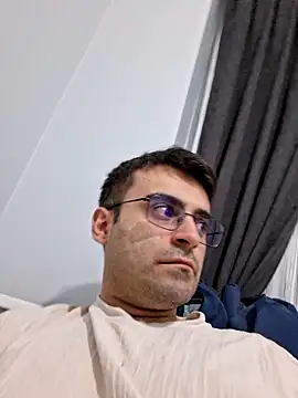 Obstacless live sex cam