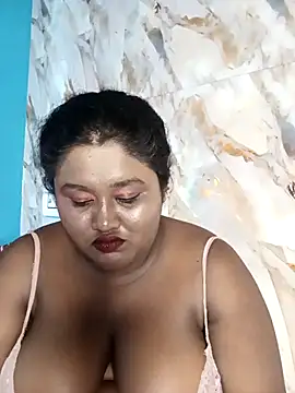 horny_diana's cam snapshot