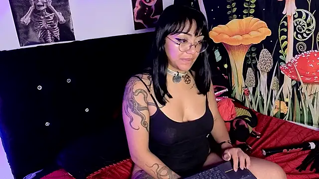 victoriia_thompson's cam snapshot