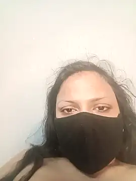 Spicynitya_ncr's cam snapshot