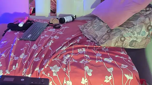 Alanna_hot3's cam snapshot