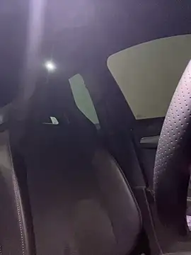 Isabella_Varella live sex cam