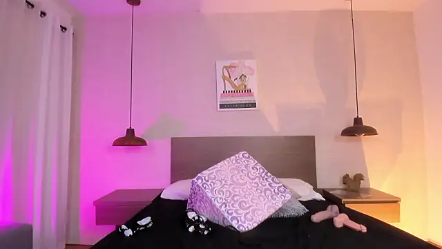 Katyrousee's cam snapshot