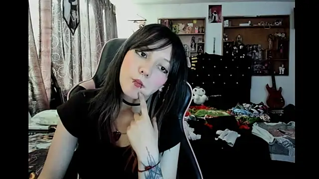 Maki_Zein_ live sex cam